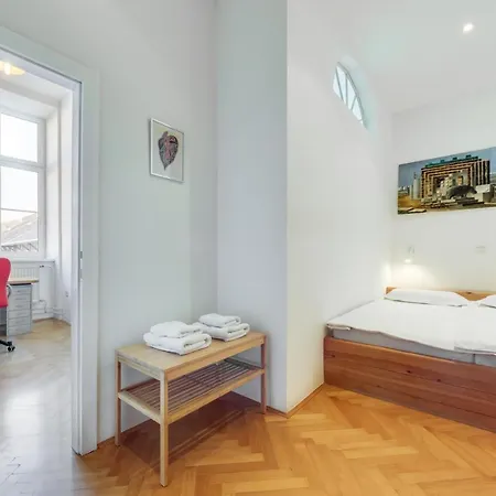 Comfy Two Bedroom * 류블랴나