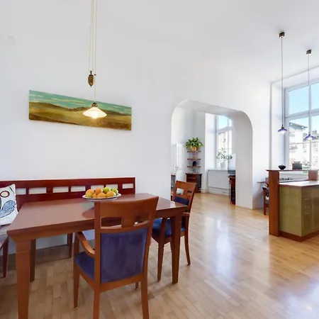 Comfy Two Bedroom * 류블랴나